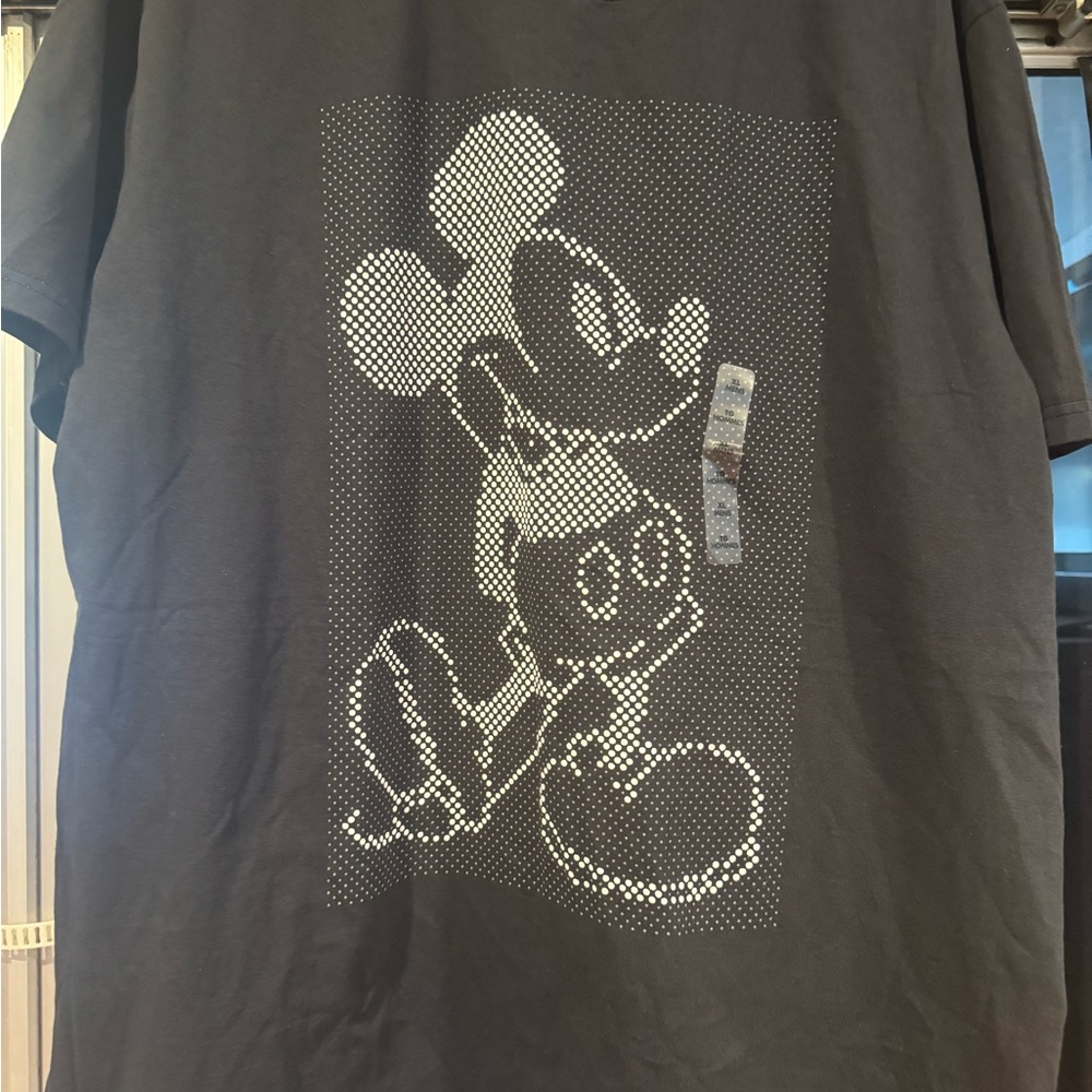 Disney Men's black Mickey Mouse T-Shirt